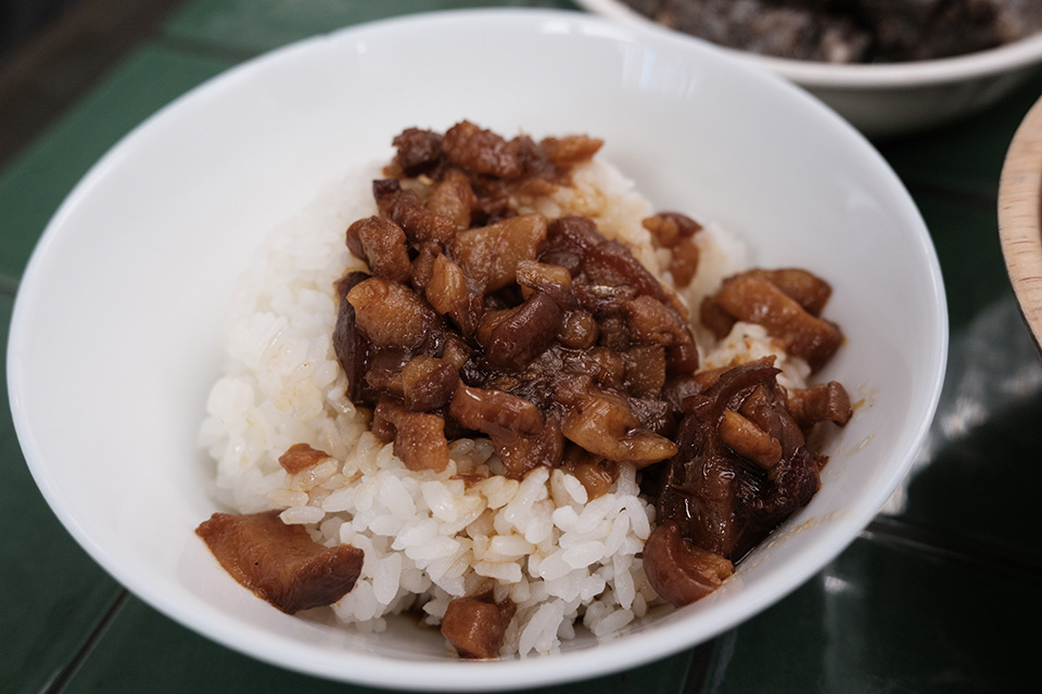 純發滷肉飯